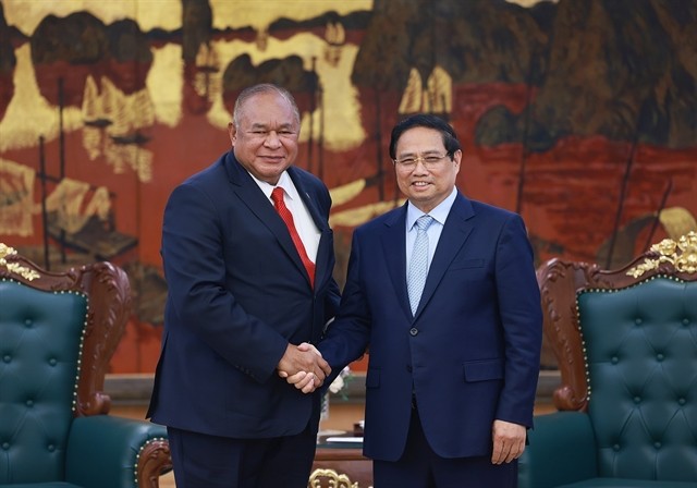 Prime Minister Pham Minh Chinh (R) receives Minister of Foreign Affairs and Cooperation of Timor-Leste Bendito dos Santos Freitas in Hanoi on September 16, 2025. (Photo: VNA) timor.jpg