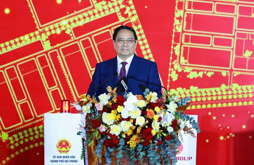 PM Pham Minh Chinh speaks at the ground-breaking ceremony. (Photo: VNA) ue.jpg