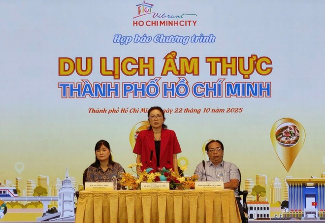 Bui Thi Ngoc Hieu, Deputy Director of the municipal Department of Tourism, speaks at the press conference on October 22. (Photo: tcdulichtphcm.vn) ho-chi-minh-city-launches-diverse-culinary-tourism-programmes.jpg