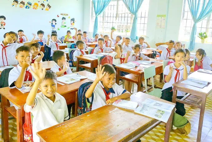 Students’ unyielding journey to knowledge from border crossings nationwide