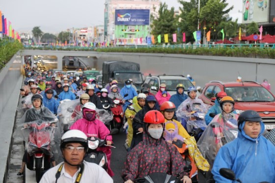 VIDEO:Da Nang opens to traffic for Dien Bien Phu- Nguyen Tri Phuong road tunnel ảnh 3 VIDEO:Da Nang opens to traffic for Dien Bien Phu- Nguyen Tri Phuong road tunnel ảnh 3