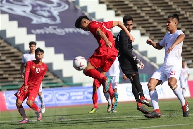 Vietnam wins 3 points in the match against the Philippines. (Source: VNA)