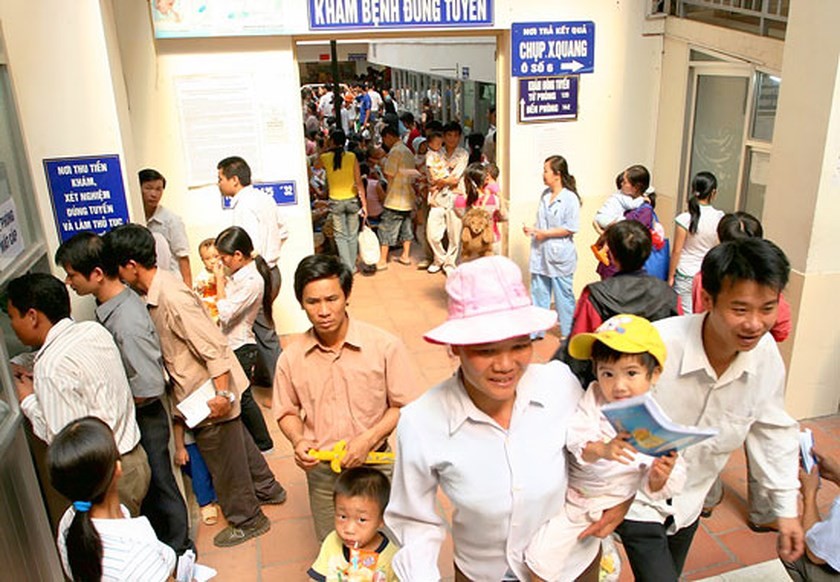 The large numbers of patients suffering from heat-related illnesses increased