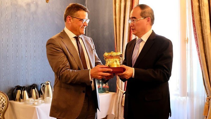 Secretary of the Ho Chi Minh City Party Committee Nguyen Thien Nhan and President of Germany's Hessen State Parliament Boris Rhein(Illustrative photo:SGGP)