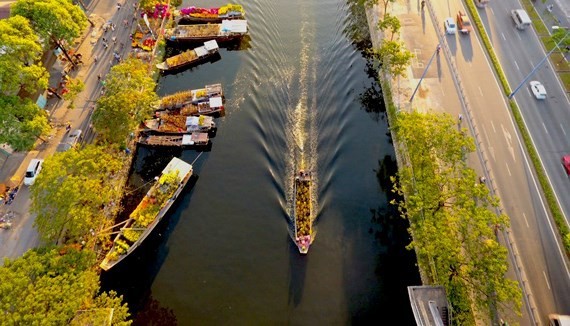 Floating Flower Market in Binh Dong Wharf in District 8, HCMC