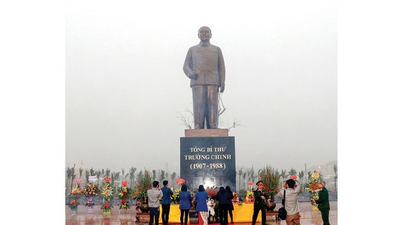 Statue of late Party General Secretary Truong Chinh