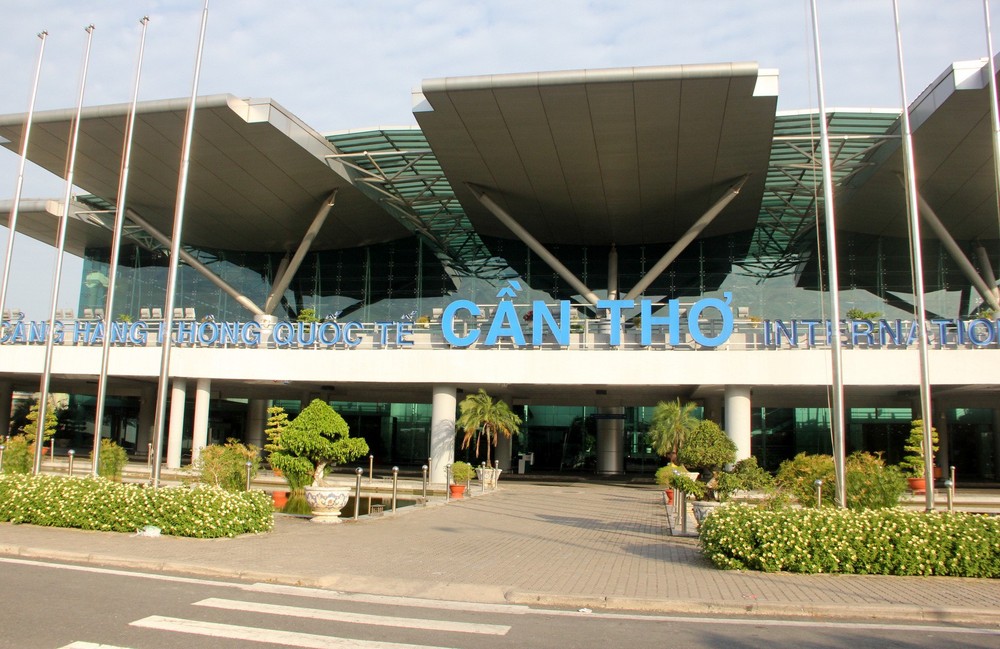 Can Tho airport receives three flights carrying over 600 passengers from RoK