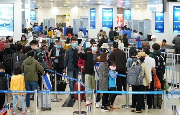 Passengers at Noi Bai International Airport (Photo: VNA)