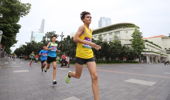 Marathon celebrates 44 years since city named after President Ho Chi Minh ảnh 9