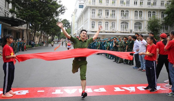 Marathon celebrates 44 years since city named after President Ho Chi Minh ảnh 1