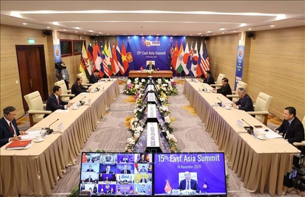 At the 15th East Asia Summit (Photo: VNA)