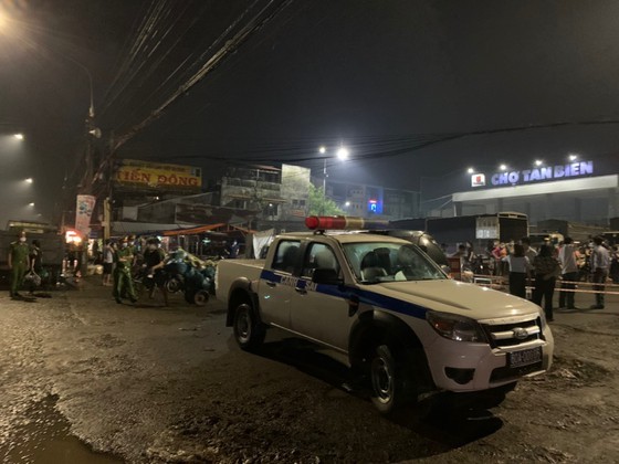 Tan Bien wholesale market blocked down due to Covid-19 ảnh 1 Tan Bien wholesale market blocked down due to Covid-19 ảnh 1