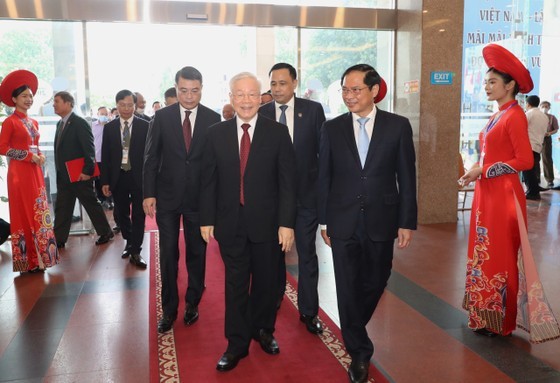 Ceremony held to mark 60th founding anniversary of Vietnam-Laos diplomatic ties ảnh 1 Ceremony held to mark 60th founding anniversary of Vietnam-Laos diplomatic ties ảnh 1