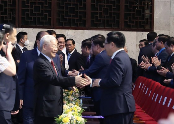 Ceremony held to mark 60th founding anniversary of Vietnam-Laos diplomatic ties ảnh 2 Ceremony held to mark 60th founding anniversary of Vietnam-Laos diplomatic ties ảnh 2