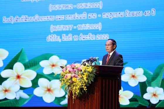 Ceremony held to mark 60th founding anniversary of Vietnam-Laos diplomatic ties ảnh 7 Ceremony held to mark 60th founding anniversary of Vietnam-Laos diplomatic ties ảnh 7