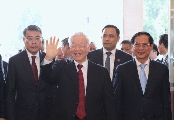 Ceremony held to mark 60th founding anniversary of Vietnam-Laos diplomatic ties ảnh 8 Ceremony held to mark 60th founding anniversary of Vietnam-Laos diplomatic ties ảnh 8