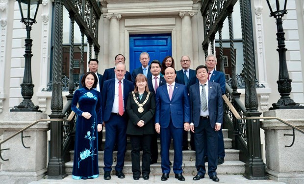 Hanoi intensifies cooperation with UK, Irish localities ảnh 2 Hanoi intensifies cooperation with UK, Irish localities ảnh 2