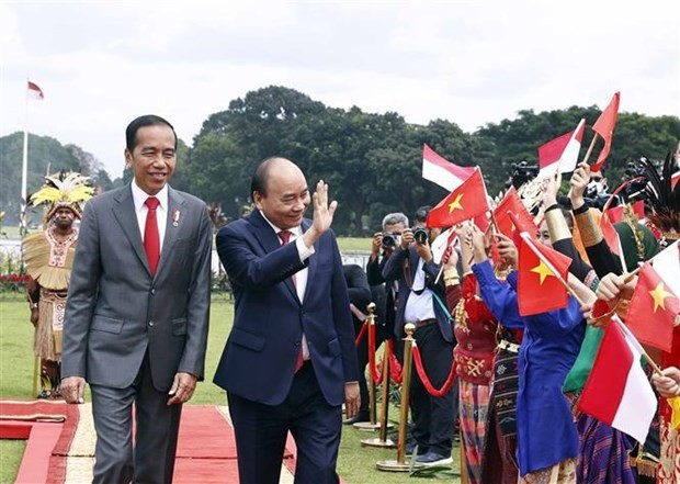 President Nguyen Xuan Phuc is welcomed at the ceremony in Bogor city on December 22 (Photo: VNA) President Nguyen Xuan Phuc is welcomed at the ceremony in Bogor city on December 22 (Photo: VNA)
