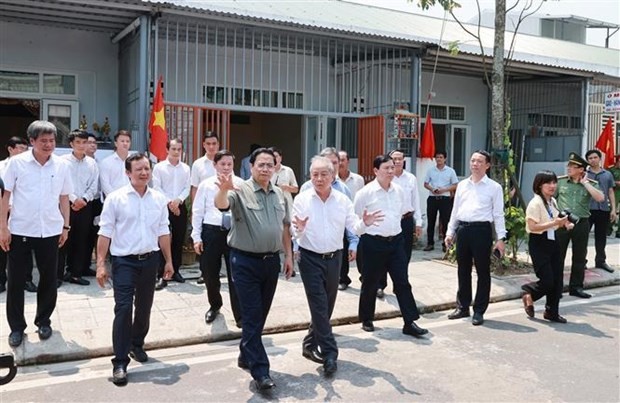 Prime Minister Pham Minh Chinh inspects major projects in Thua Thien-Hue (Photo: VNA) Prime Minister Pham Minh Chinh inspects major projects in Thua Thien-Hue (Photo: VNA)