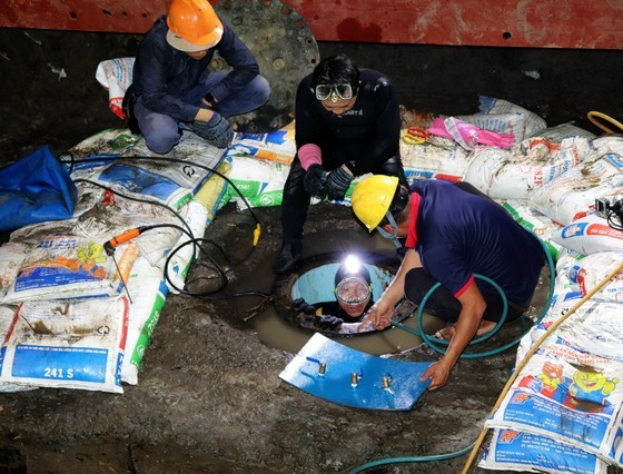 The staff of Sawaco were repairing the incident. The staff of Sawaco were repairing the incident.