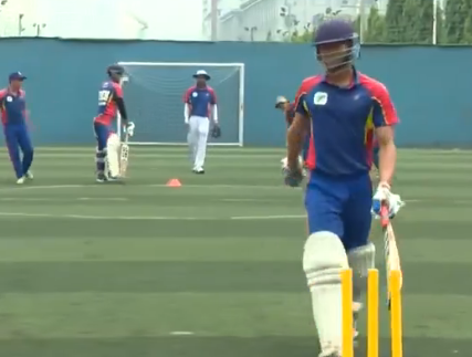 The Vietnamese sports used to register for cricket at SEA Games in Malaysia. (Photo: Minh Minh)