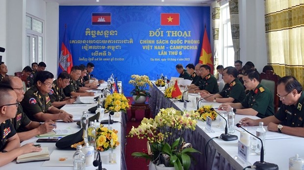 An overview of sixth Vietnam - Cambodia Defense Policy Dialogue (Photo: qdnd.vn) An overview of sixth Vietnam - Cambodia Defense Policy Dialogue (Photo: qdnd.vn)