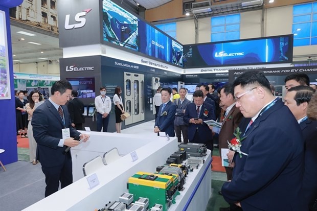 During the three-day show, firms will introduce their power generation equipment, new renewable energy equipment, new renewable energy equipment and distribution and transmission equipment in 250 booths. (Photo provided by the event's organizers)