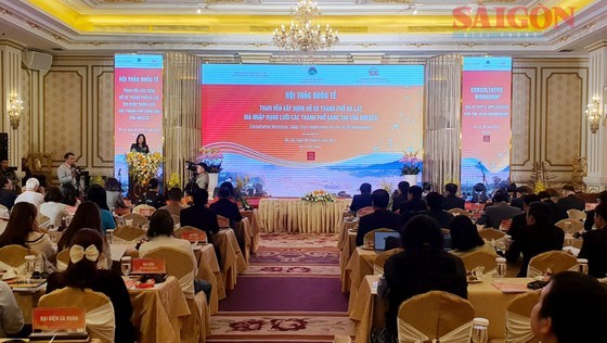 At consultative workshop (Photo: Doan Kien)