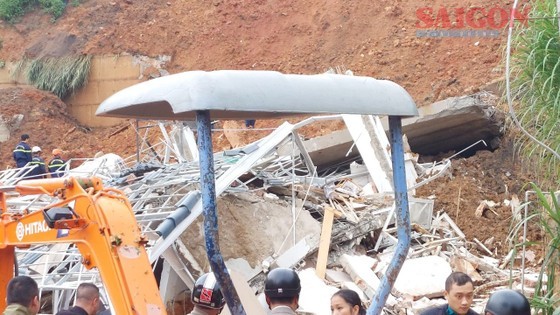 At the deadly landslide site At the deadly landslide site