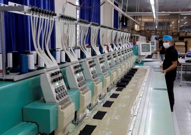 Production at a factory of An Phat Garment JSC. There were 13,904 newly established enterprises in June 2023, an increase of 4.8% over the same period in 2022. (Photo: VNA)