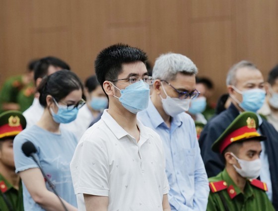 Defendant Hoang Van Hung at the court. Defendant Hoang Van Hung at the court.