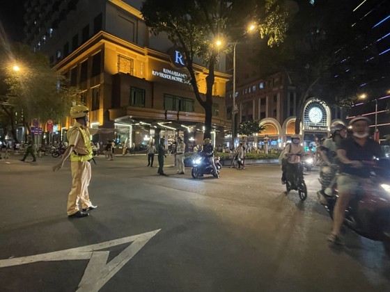 Ho Chi Minh City traffic police regulate traffic during the National Day holiday. Ho Chi Minh City traffic police regulate traffic during the National Day holiday.