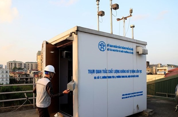 A continuous automatic air quality monitoring station. (Photo: Pollution Control Department) vietnam-to-have-98-more-automatic-air-quality-monitoring-stations-by-2030-4145.jpg