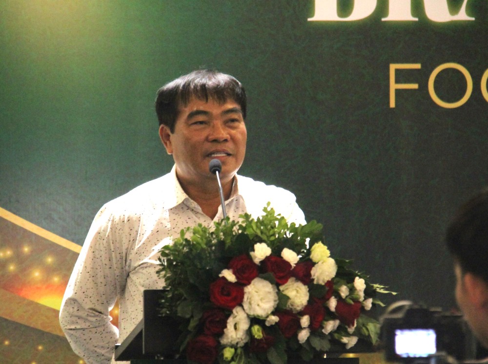 Deputy Director of the Department of Culture and Sports of Da Nang City Nguyen Trong Thao speaks at the press conference for the Brazil – Vietnam Football Festival 2024. (Photo: SGGP/Xuan Quynh) img-1320-7387.jpg.jpg