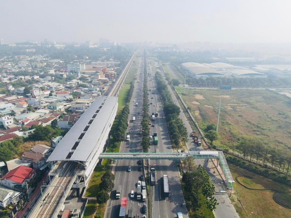 Apart from ongoing Metro Line 1 (Ben Thanh - Suoi Tien) and Metro Line 2 (Ben Thanh - Tham Luong), the implementation progress of the remaining lines in HCMC is behind schedule. (Photo: Quoc Hung) z5305337422732-14e1eaf195ef51654d9eb0eec918c4fc-3757.jpg.jpg
