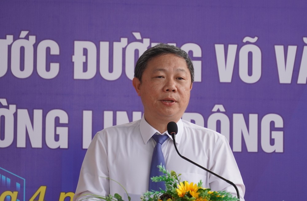 Deputy Chairman of the Ho Chi Minh City People's Committee Duong Anh Duc speaks at the inauguration ceremony. 6hh02668-1785.jpg.jpg