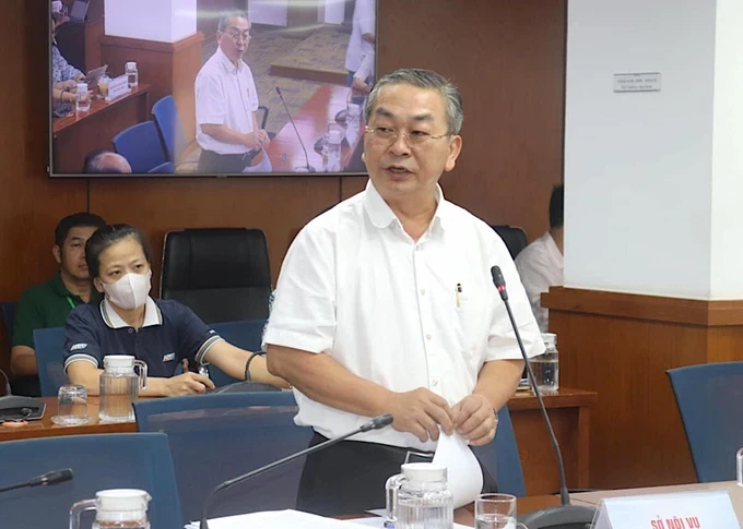 Director of the Ho Chi Minh City’s Department of Internal Affairs Vo Ngoc Quoc Thuan speaks at the press conference. 30309a63-0aa5-4274-9e06-16fbe08e34a2-2605-8824.jpg