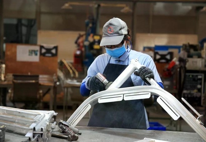 Production inside an FDI firm in Dong Nai Province (Photo: VNA) 0204dongnai-6071.jpg