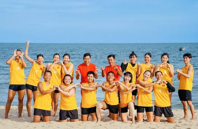 The Vietnamese women’s beach handball team wins the Asian Championship in 2025. (Photo: PICHOOF) img-4913-2591-8982.jpg