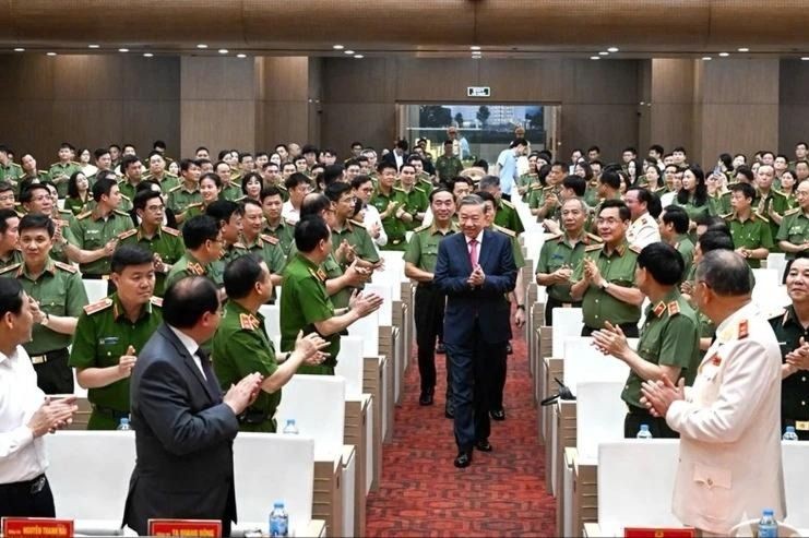 Party General Secretary To Lam attends the event (Photo: qdnd.vn) ch (1).jpg