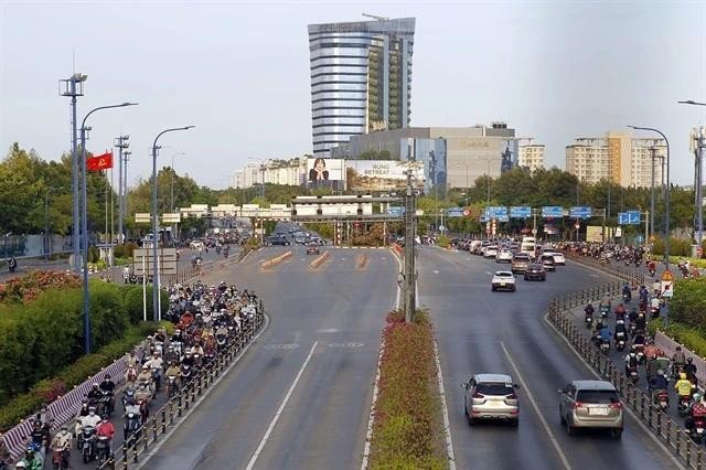 A section of Ho Chi Minh City’s East-West Boulevard, which the city is planning to extend to connect to Long An Province (Photo: VNA) 1.jpg