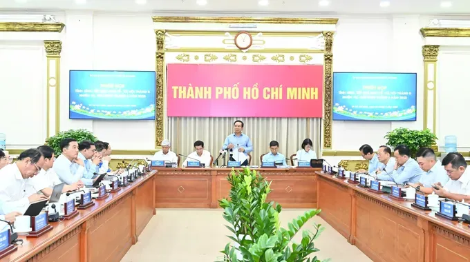 Overview of the working session (Photo: SGGP/ Viet Dung) 0c8f24e2beee0ab053ff-1656-7195.jpg