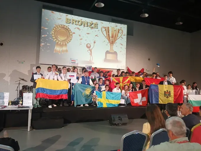The European Physics Olympiad is one of the world’s most prestigious intellectual competitions for high school students. z6714555082520-874404b37aca37ad511f7863dafd01d0-4596-1584.jpg