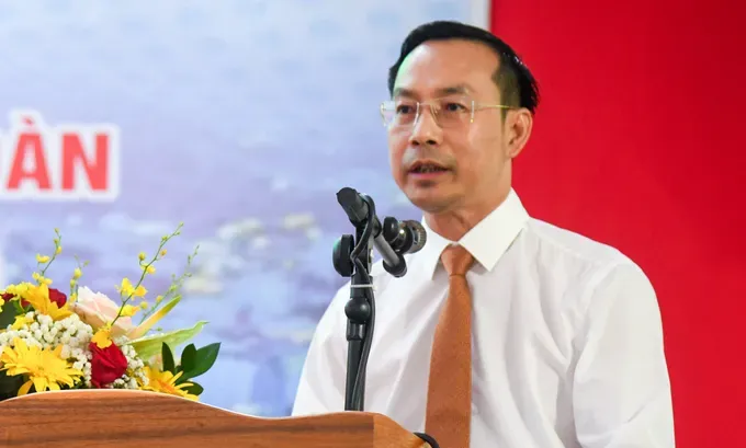 Chairman of the Kien Giang Provincial People’s Committee Nguyen Thanh Nhan speaks at the groundbreaking ceremony. 7c19a583-788c-40f2-87b2-126b64873c02-1287-4008.jpeg