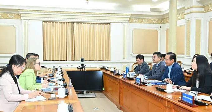 Overview of the working session (Photo: SGGP/ Viet Dung) z6783778619786-7f49da3420c8ece9de294a087e9217ef-789-2711.jpg