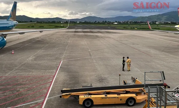 Lien Khuong Airport had its taxiways and apron upgraded in 2007. (Photo: SGGP/ Doan Kien) 31c27abb1c3aaa64f32b-4138-3962.jpg