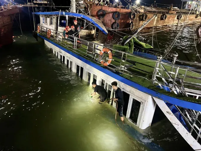 Rescue forces are searching for the missing victims. img-20250720-095415-4097-5474.jpg