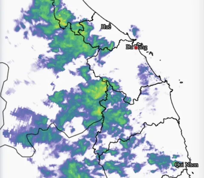 Satellite image on the morning of July 26 shows dense thunderstorm cloud formations concentrated over the western part of Central Vietnam. (Photo: the National Center for Hydro-Meteorological Forecasting) img-0793-9210-1960.jpeg