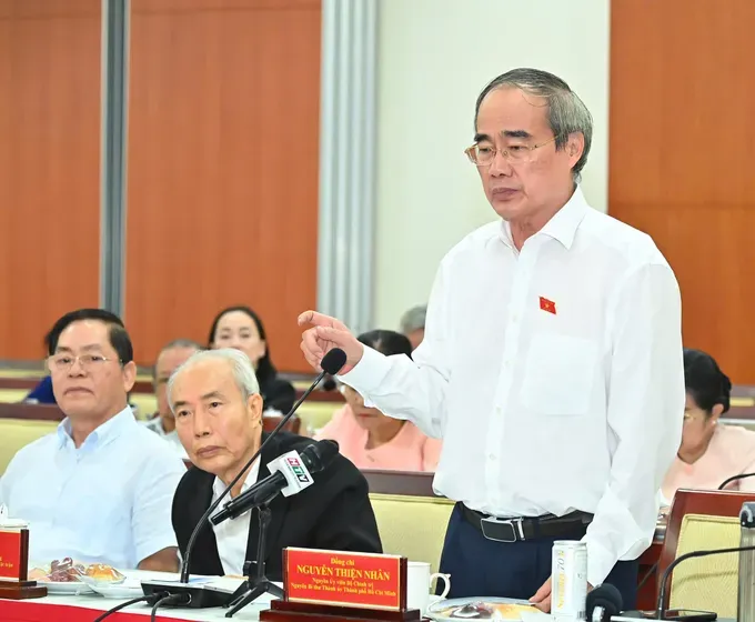 Mr.Nguyen Thien Nhan, former Politburo member and former Secretary of the Ho Chi Minh City Party Committee gives his comments. (Photo: SGGP/ Viet Dung) img-0328-776-8805.jpeg