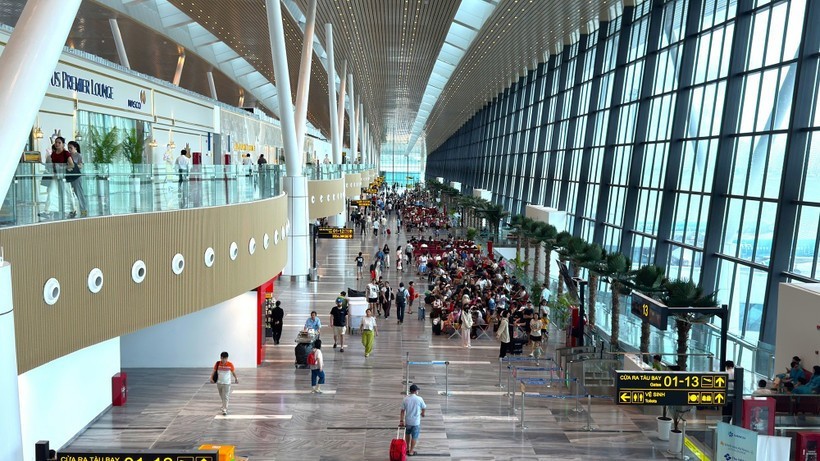 Tan Son Nhat International Airport’s Terminal T3 (Photo: VNA) nha-ga-t3-tan-son-nhat.jpg